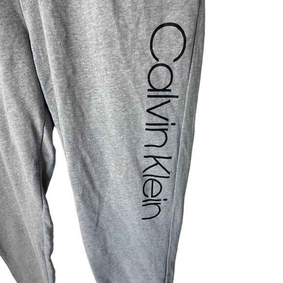 Calvin Klein Sleepwear Gray Sweatpants Size XL - Picture 2 of 13